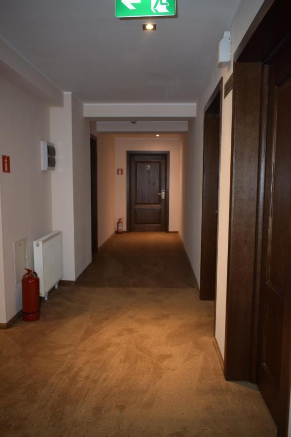 Hotel Regal Braşov Exteriör bild